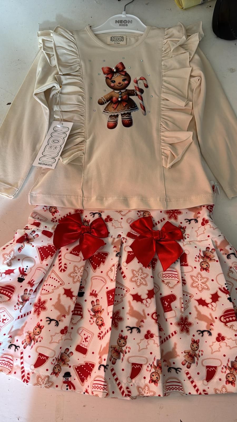 Beige amaya set big size size down