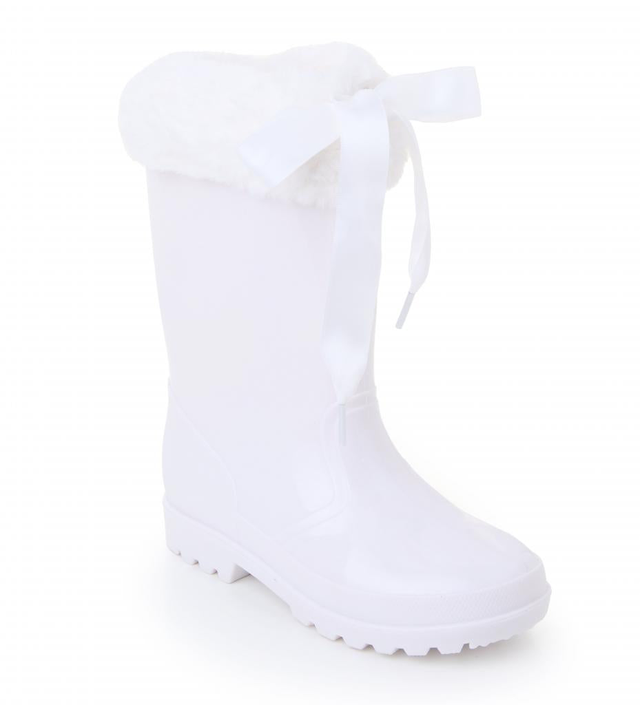 White welly ribbon top.