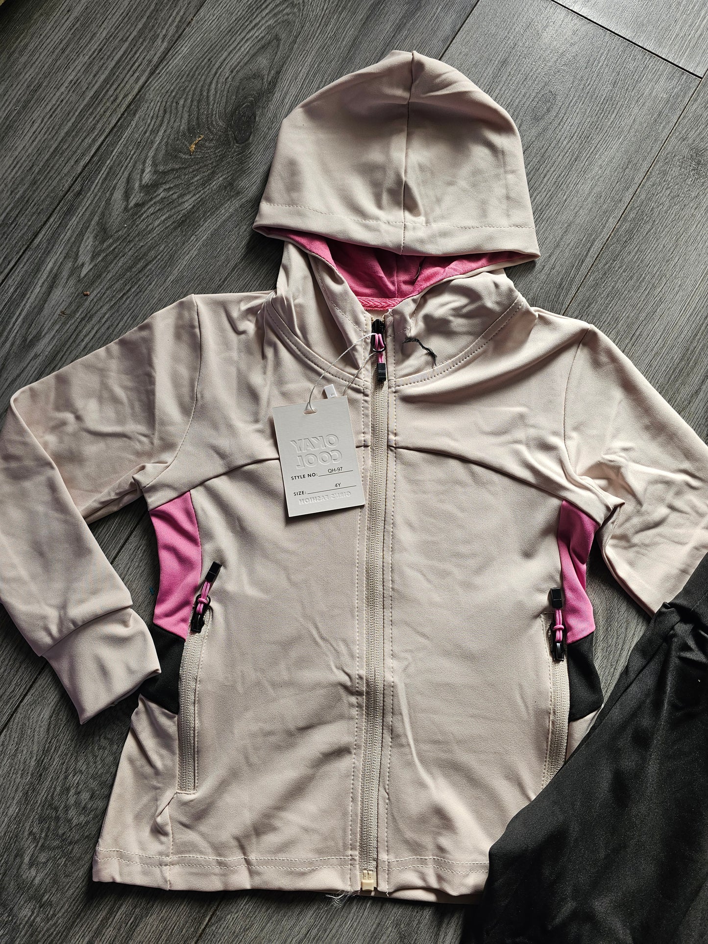 Ziena sports set