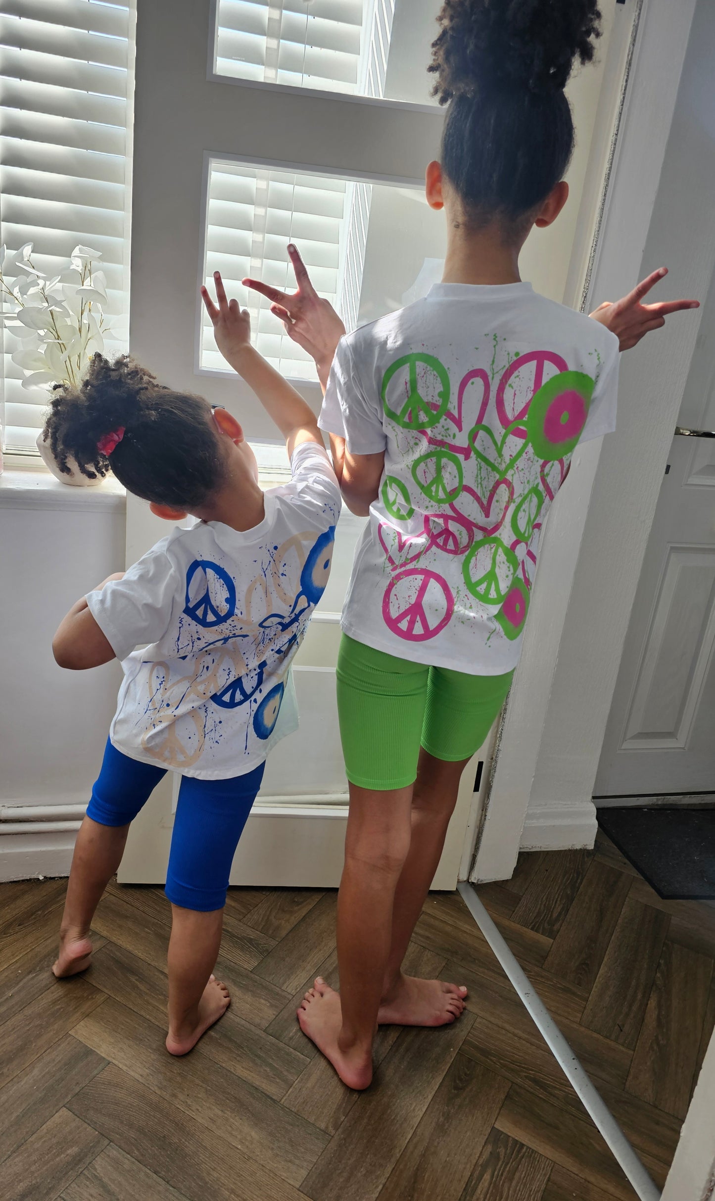 Green Graffiti Heart & Peace Cycling Shorts Set 2-14 Years