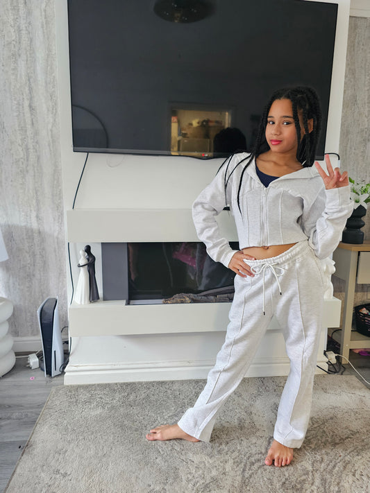 Grey lounge set size up if tall
