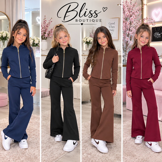Bella fleece line flares set