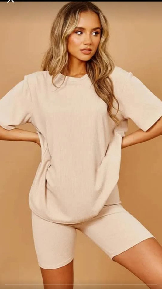 Ladies beige shorts set